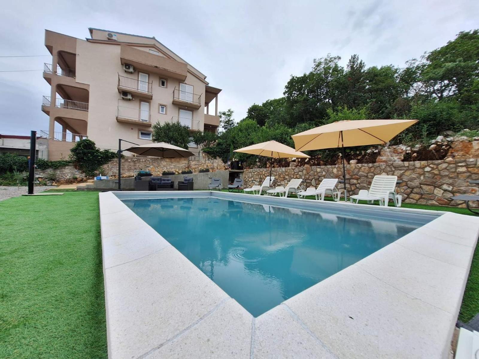 Apartments San Dramalj - Crikvenica エクステリア 写真