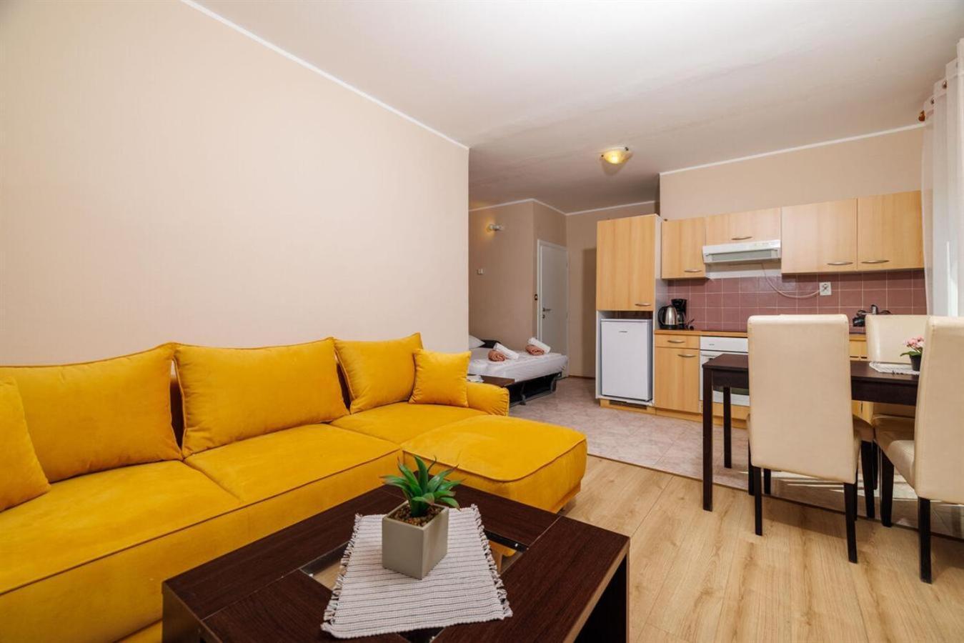 Apartments San Dramalj - Crikvenica エクステリア 写真