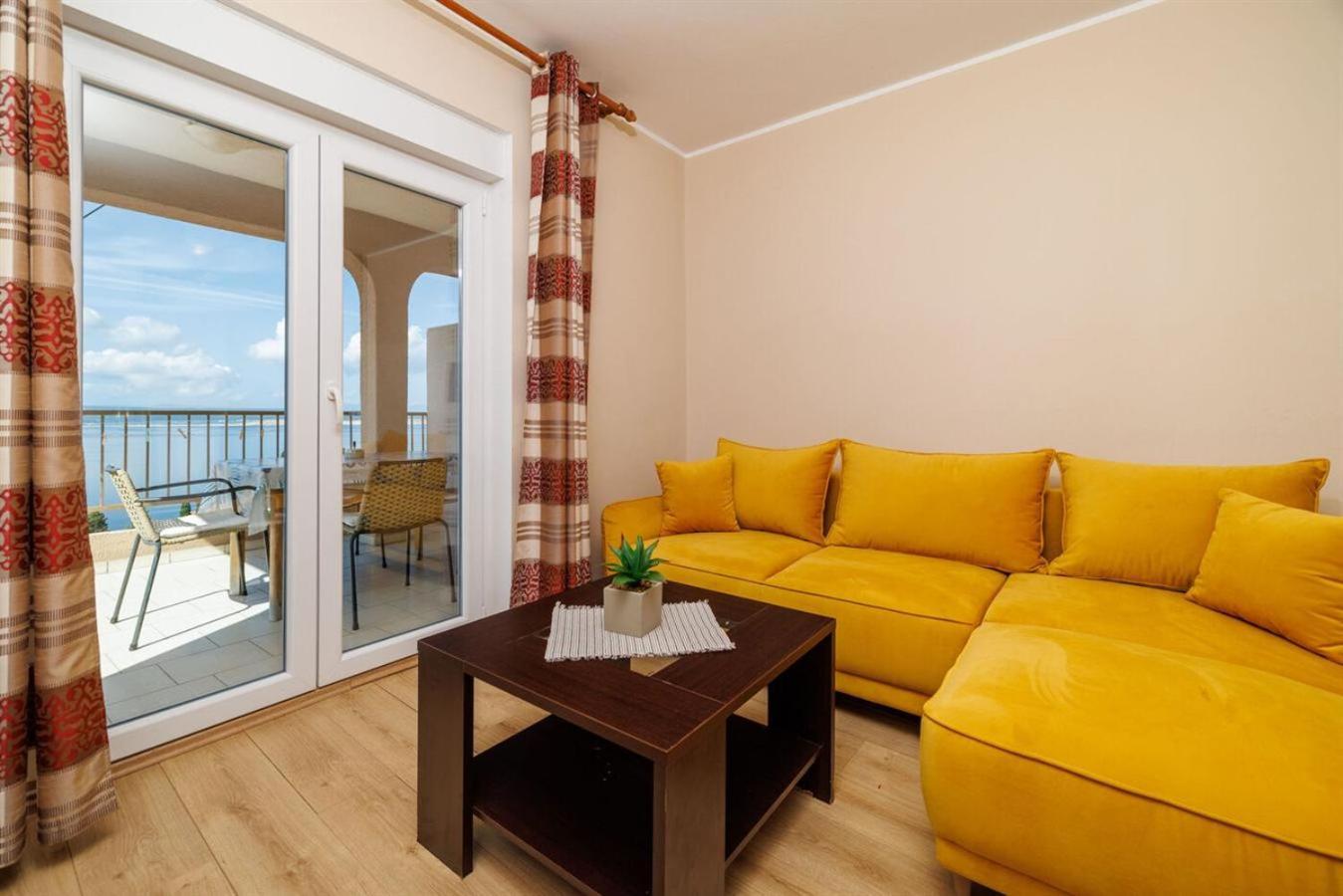 Apartments San Dramalj - Crikvenica エクステリア 写真