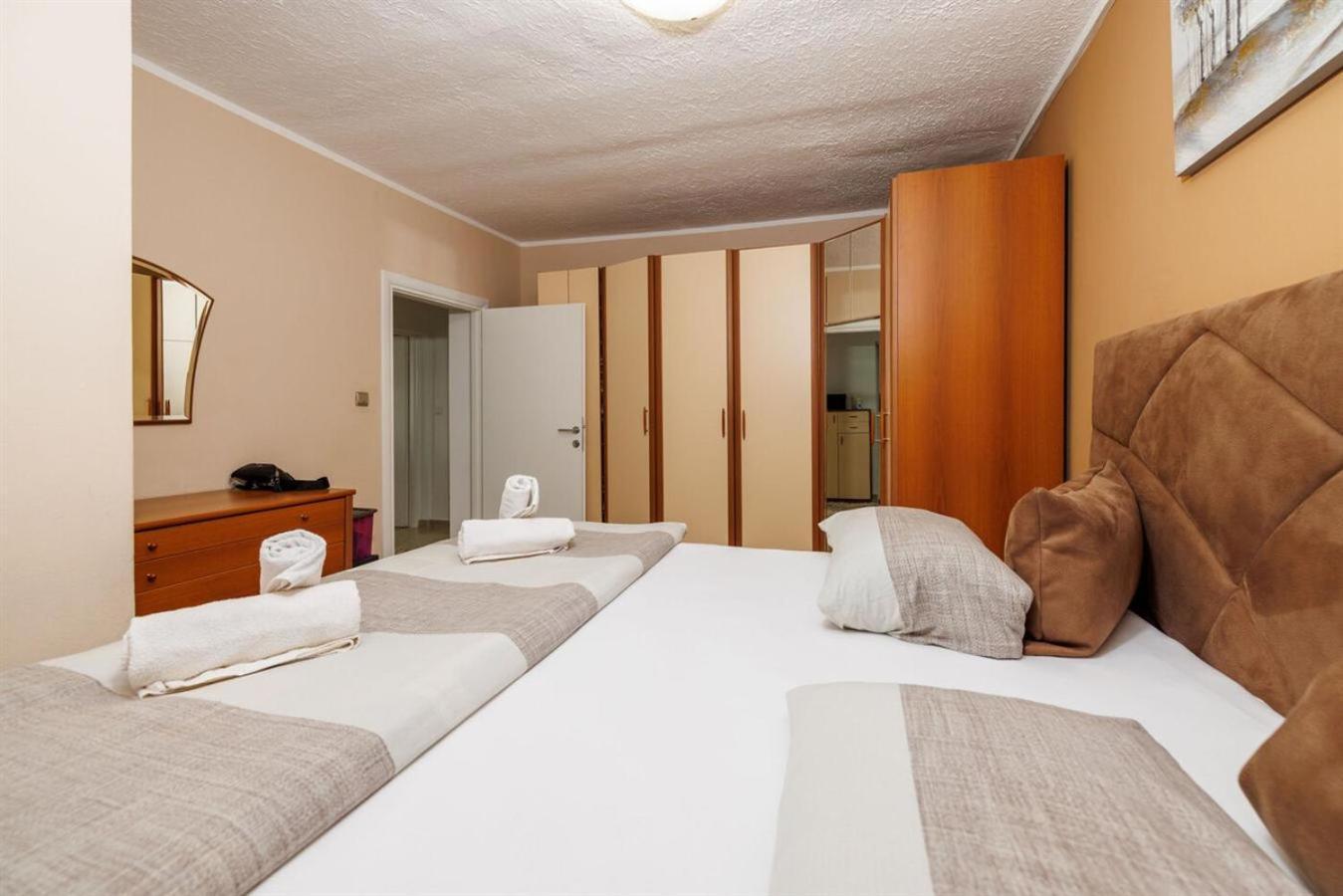 Apartments San Dramalj - Crikvenica エクステリア 写真